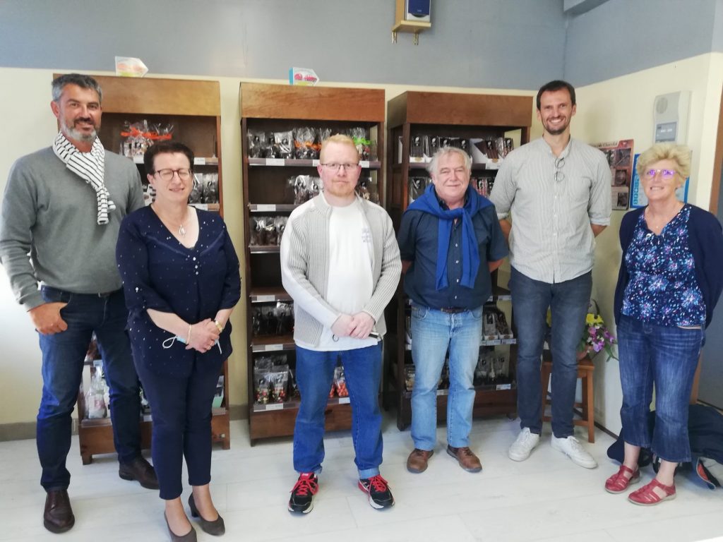 Attractivité de la Cornouaille : Tour des EPCI à la CCHPB : visite de l'entreprise Chocolat Robinet, Pouldreuzic